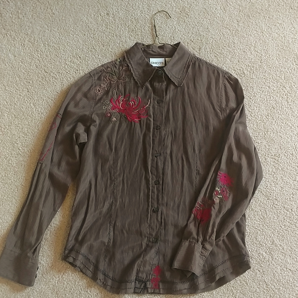 Chico's long sleeved shirt